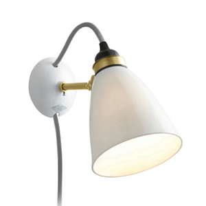 Original BTC Hector30 Wall lamp - Væglampe i messing med porcelænsskærm