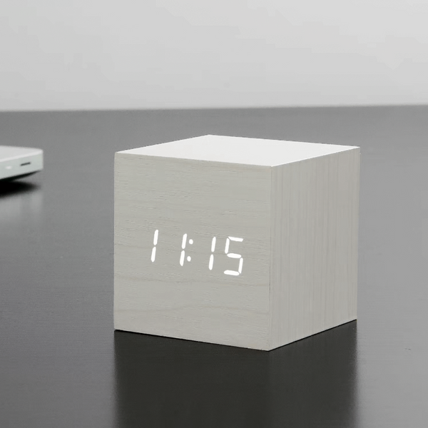 Gingko Cube Click Clock Alarm Clock - Vækkeur