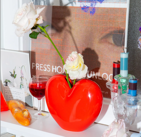 LOVE Vase Red